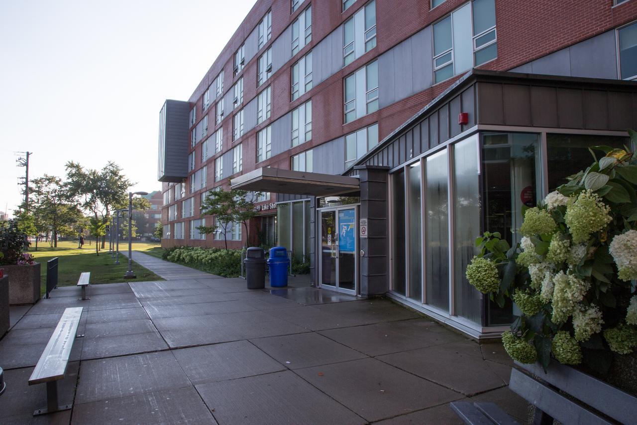 Humber College Lakeshore Campus Residence โตรอนโต ภายนอก รูปภาพ